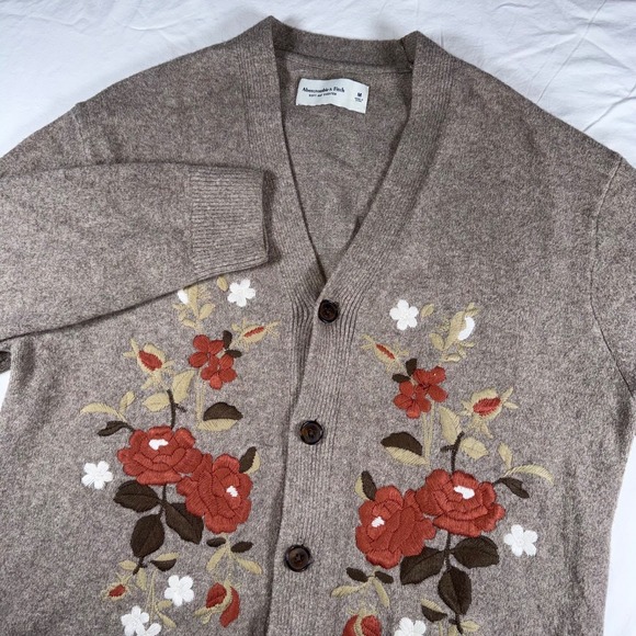 Abercrombie & Fitch Sweaters - Abercrombie & Fitch Cardigan Sweater Women's Med Floral Embroidered Cottage Core